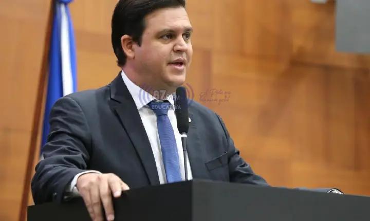 Deputado Thiago Silva garante inclusão com lei que combate recusa de matrícula a alunos com deficiência