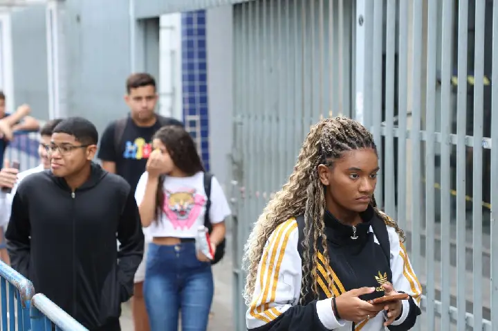 Fies: pré-selecionados devem complementar inscrição até esta terça