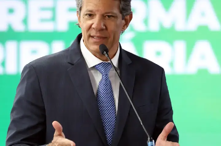 Haddad defende nova arquitetura para benefícios sociais 