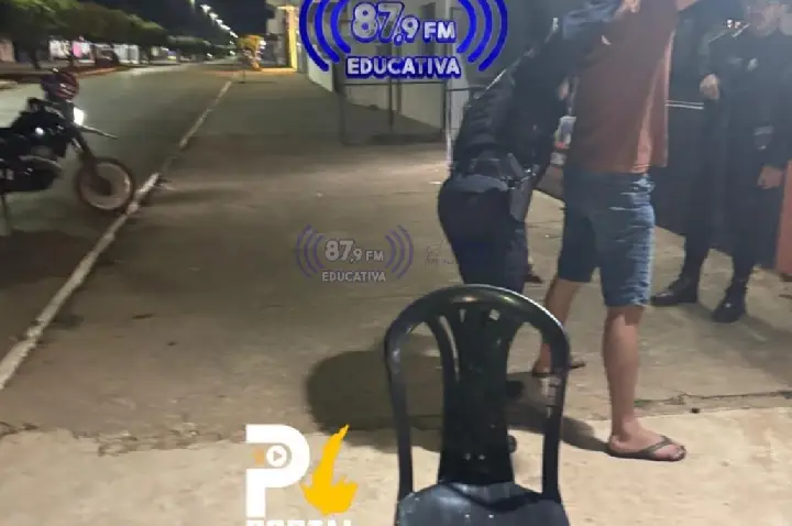 Homem é preso pela PM após agredir companheira e esfaquear motorista que tentou ajudar em Paranatinga