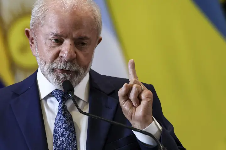 Lula faz apelo à paz, condena corrida armamentista e critica ONU