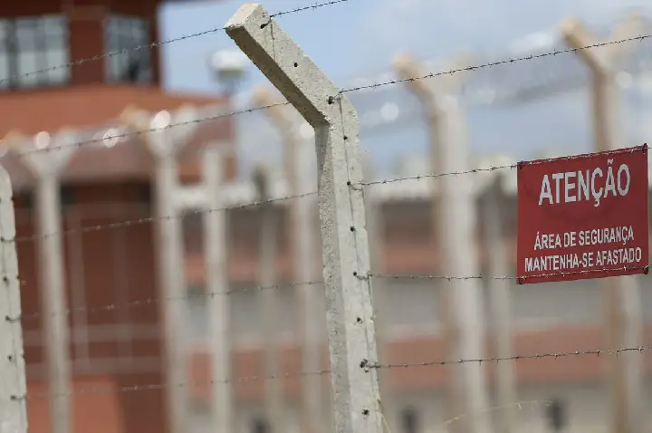 Mendonça autoriza transferência de Vorcaro para presídio federal