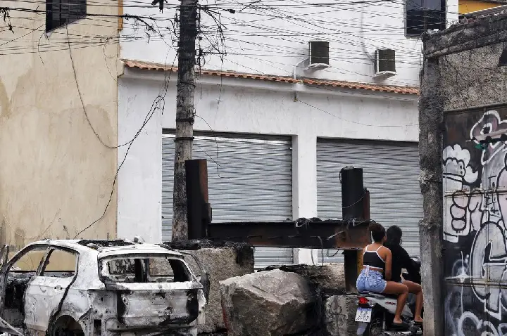 Moraes manda governo do RJ enviar à PF imagens de Operação Contenção