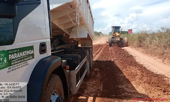 Prefeitura de Paranatinga realiza manutenção na MT-020, na saída da Vila Concórdia