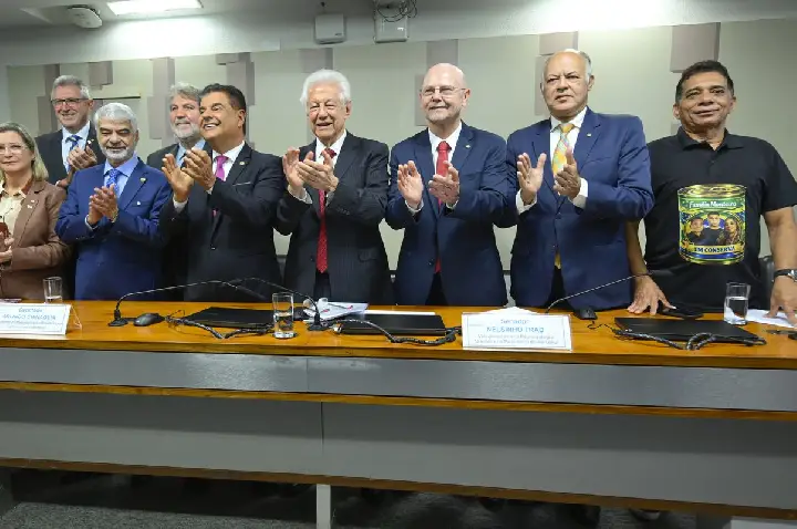 Representação Brasileira do Parlasul aprova acordo Mercosul-UE