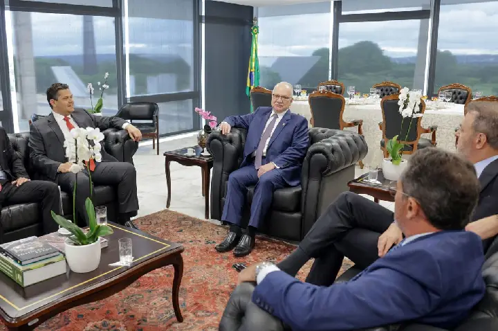 STF e Congresso fecham acordo por regra transição sobre penduricalhos