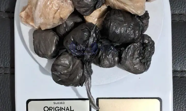 Três homens são presos suspeitos de tráfico de drogas em Santiago do Norte